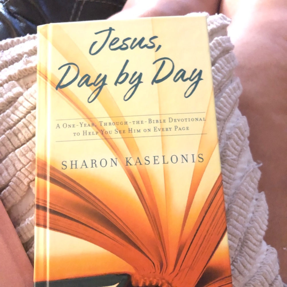 Jesus Day by Day Sharon Kaselonis Hardcover Devotional Book